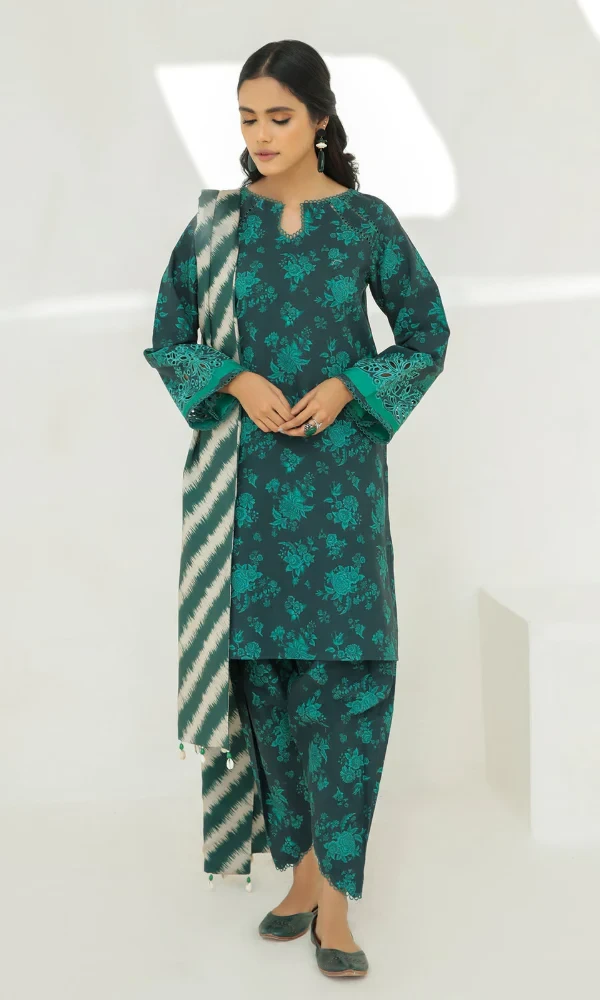 Baroque- 3PC Lawn Digital Printed Shirt With Printed Voil Dupatta price in Pakistan