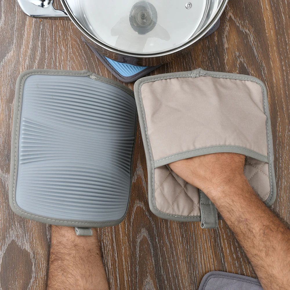 Tessie and Jessie Thick Silicone Pot Holders Mats SK-1145 Heat Resistant upto 450F- Blue and Grey price in Pakistan