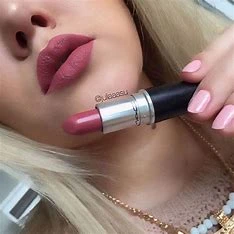 Pack of 3 lipsticks with different shades Smooth Application price in Pakistan