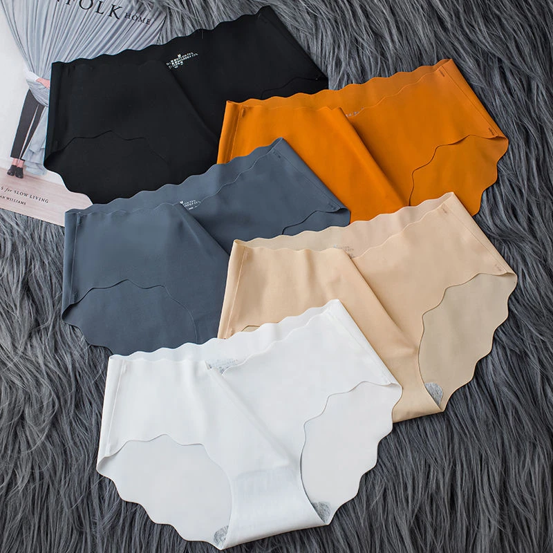 Pack of 5 Big Size Soft Seamless Underwear Panties for Women price in Pakistan